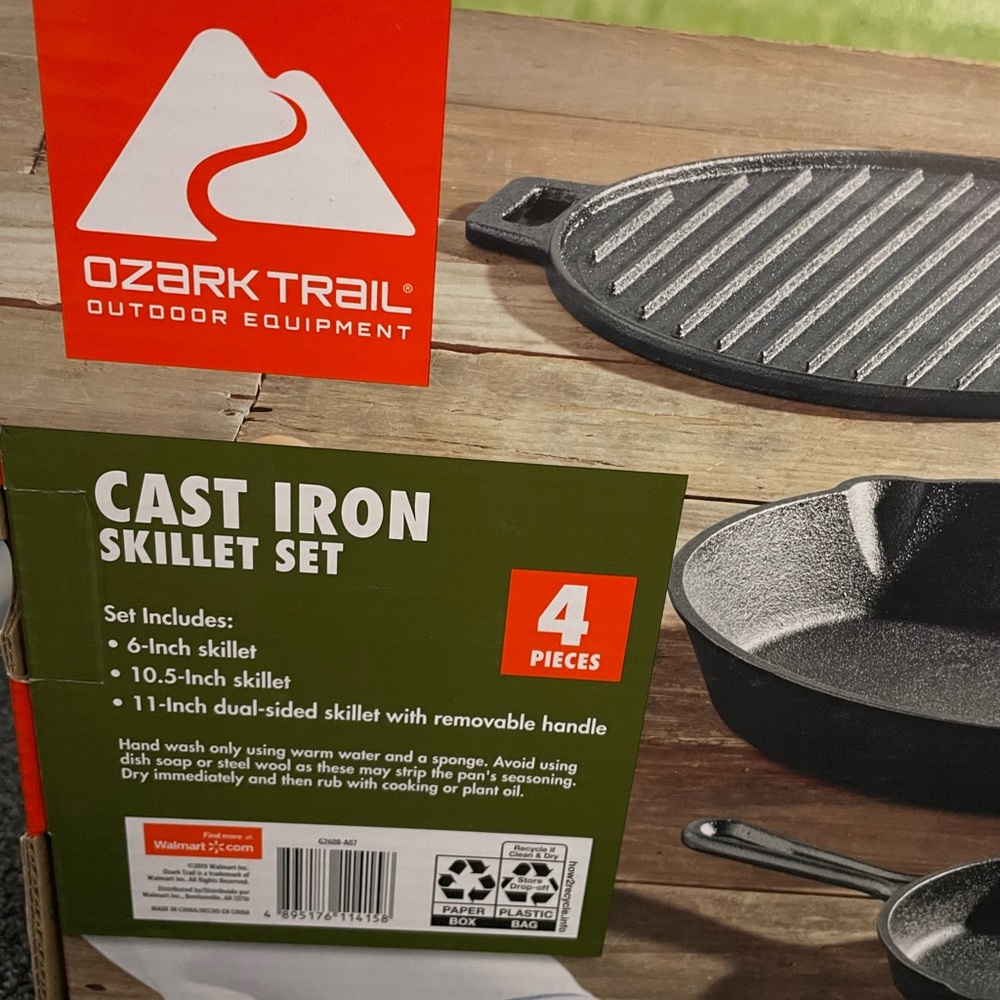 Cast Iron Skillet Set